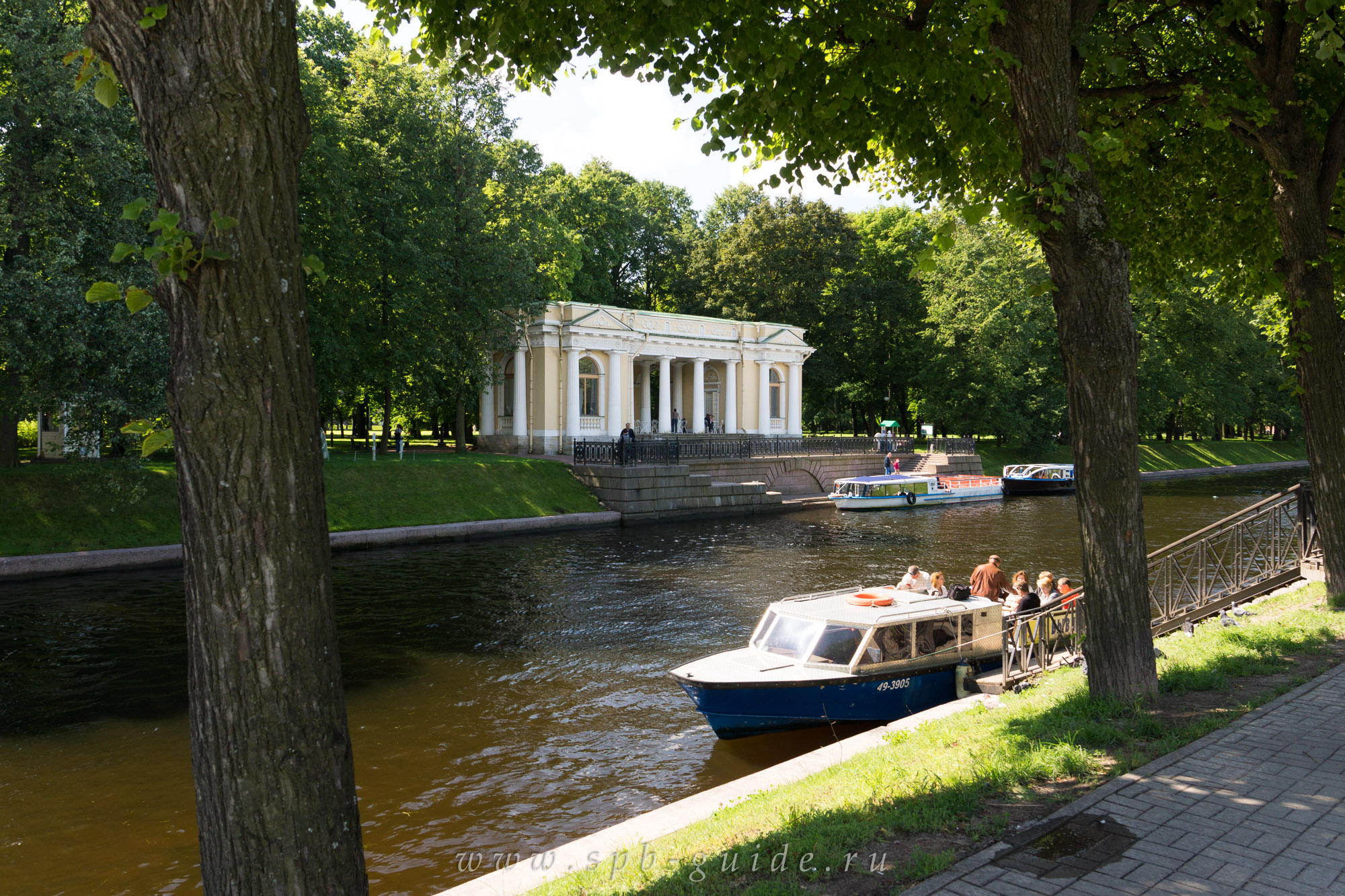 почтамтский мост в санкт петербурге